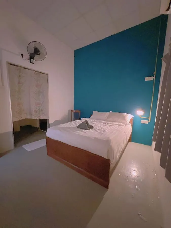 Summer Spring PENANG Guest house