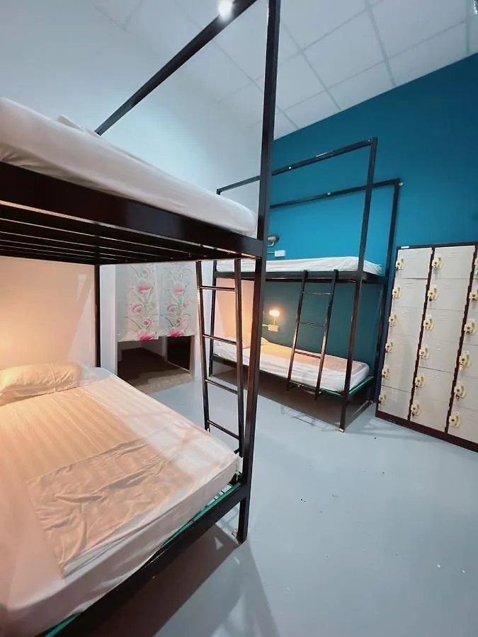 Summer Spring PENANG Guest house